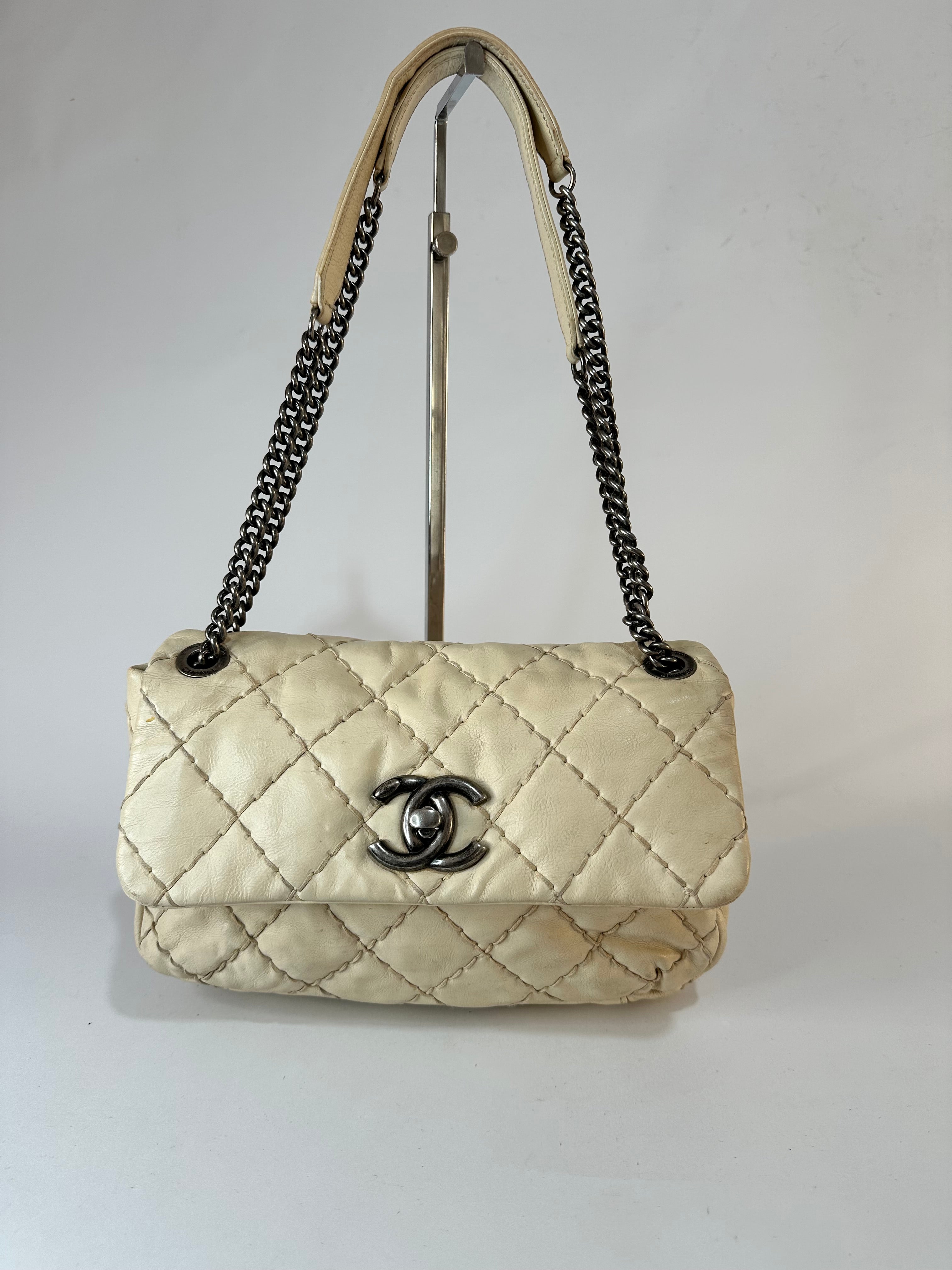 CHANEL

Calfskin Love Me Tender Flap Bag White