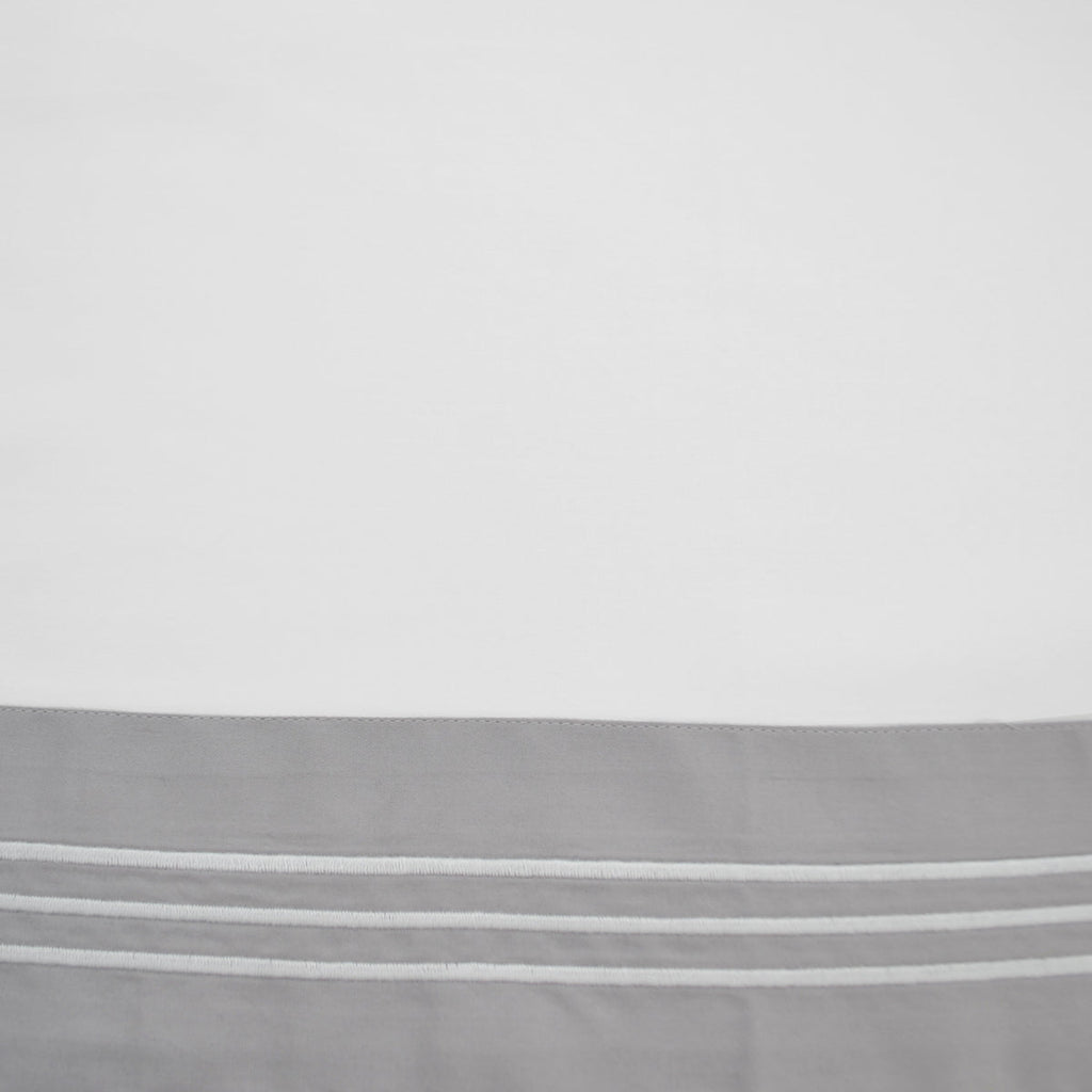 White/Silver Moon - Blanc/Silvermoon
