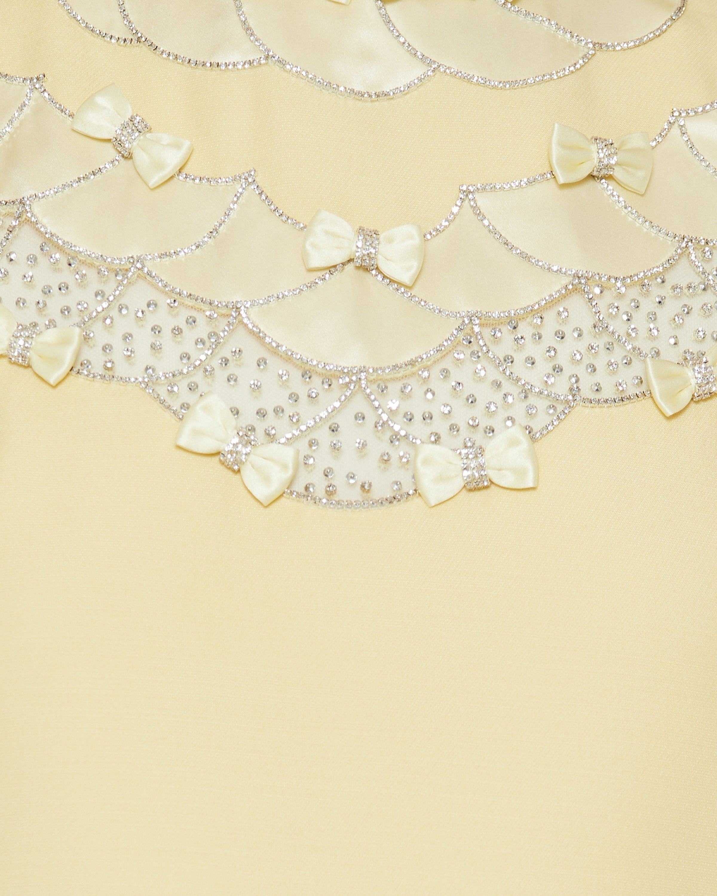 Embroidered crêpe couture short dress