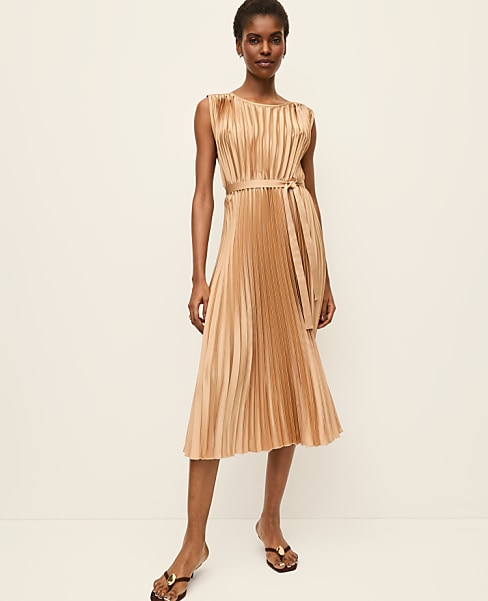 Dresses for Formal Occasions