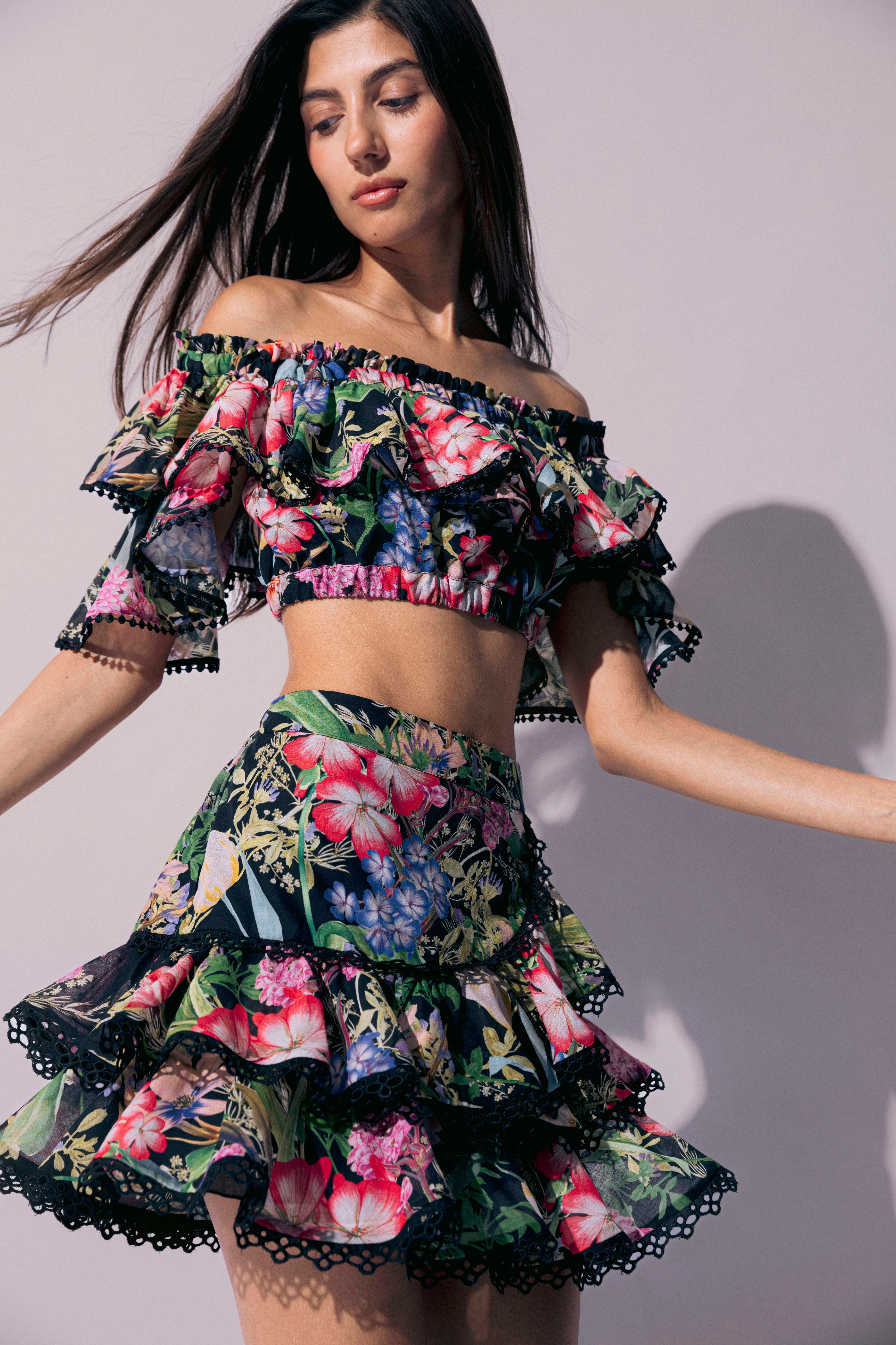 Fera Short Skirt