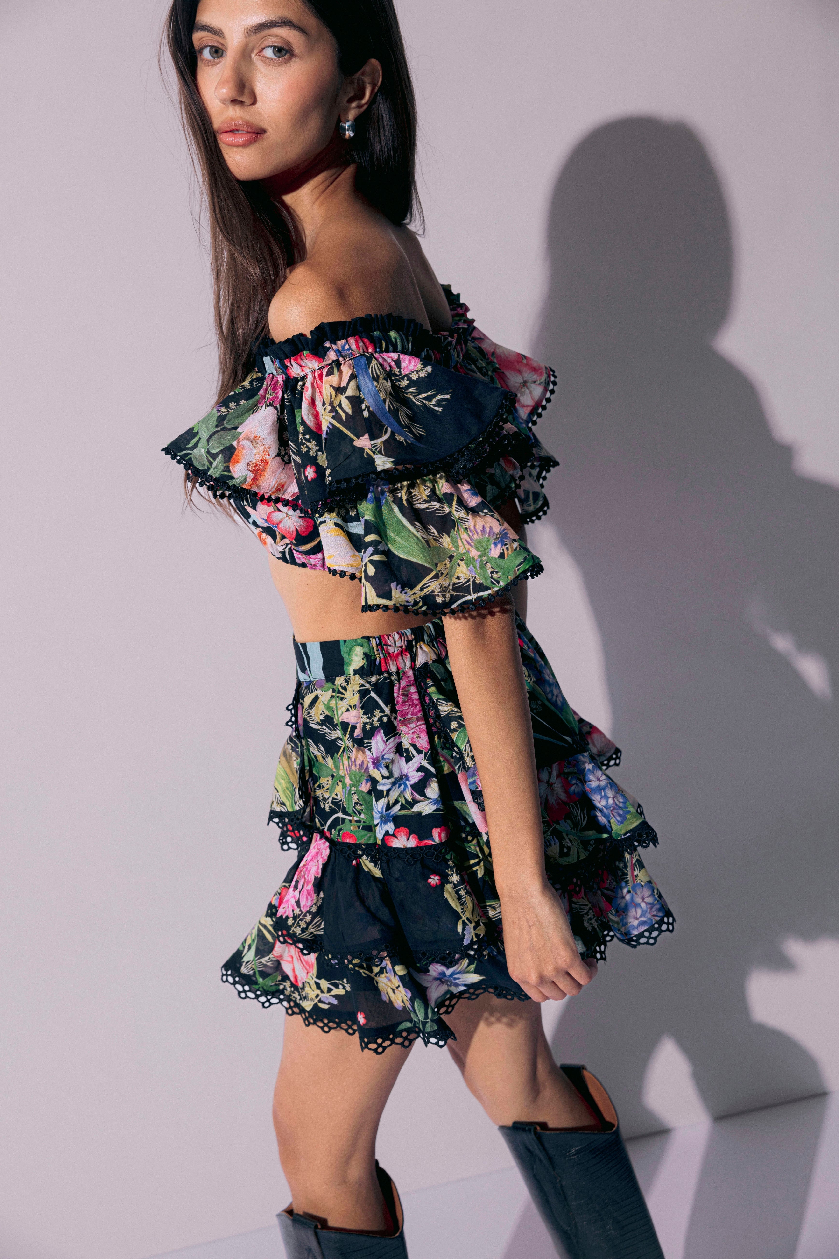 Fera Short Skirt