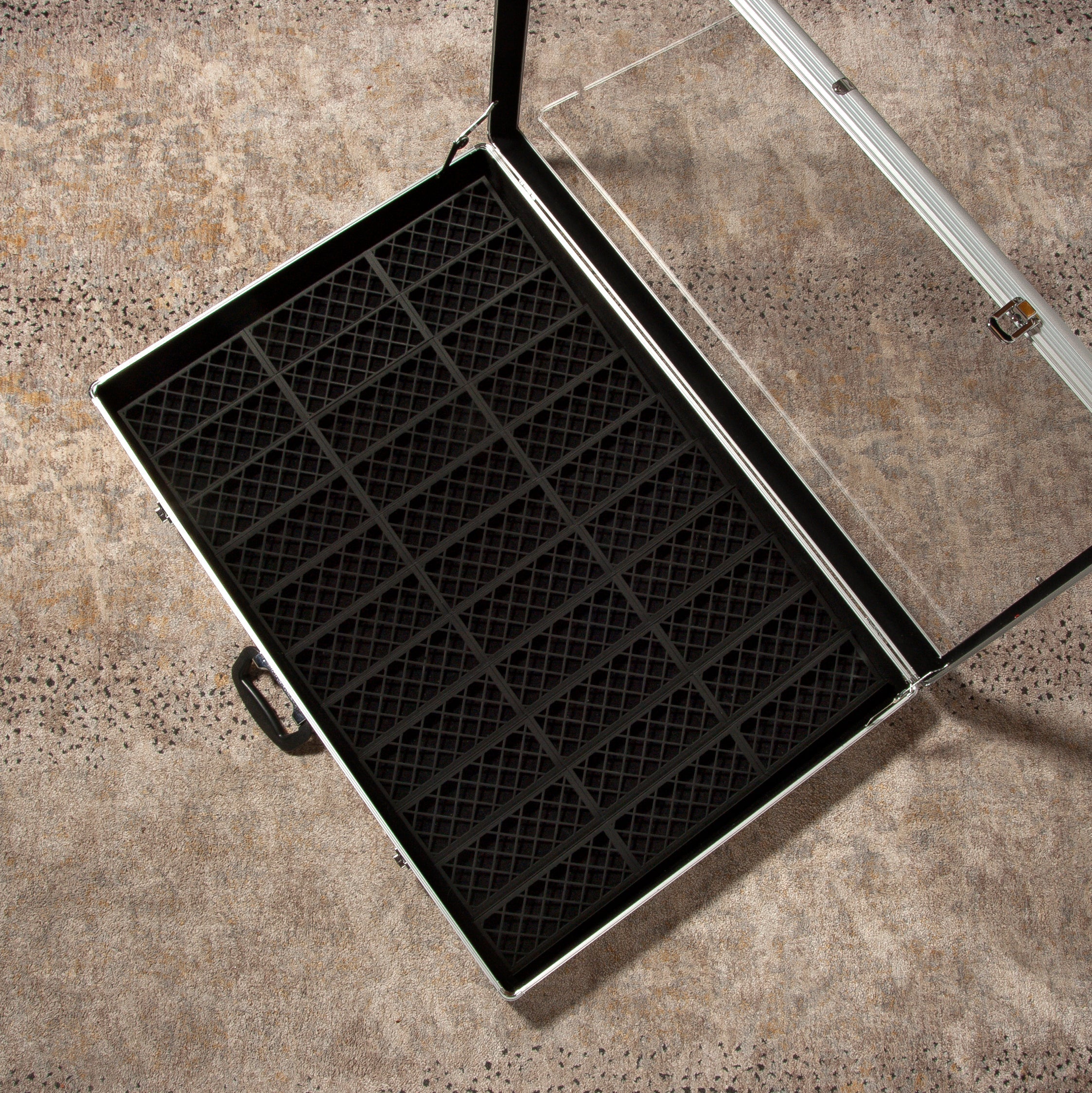 Card Display Stands – Maximize Your Showcase