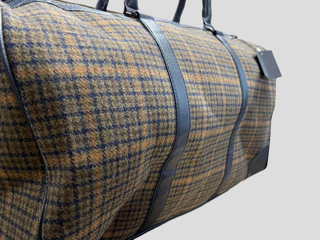 borsone quadroni elegant   weekend  in ecopelle con inserti in lana