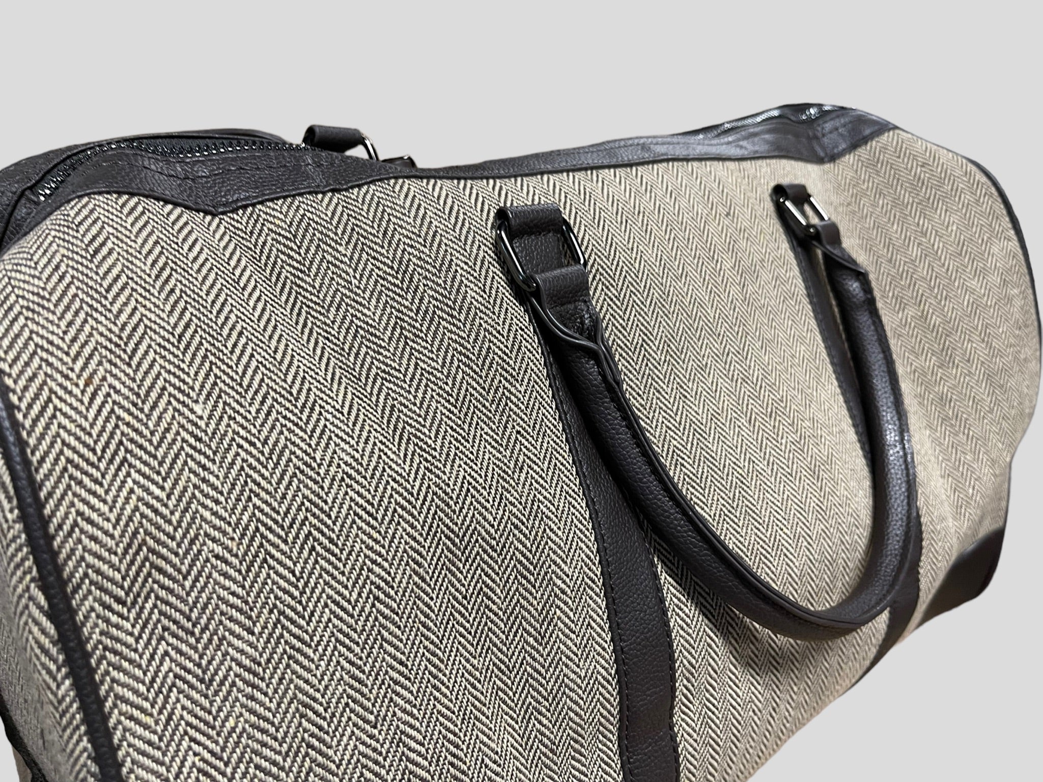 borsone quadroni elegant   weekend  in ecopelle con inserti in lana