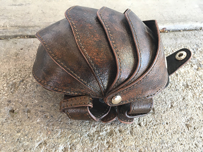 LEATHER BEETLE BAG BY KILI DESIGN