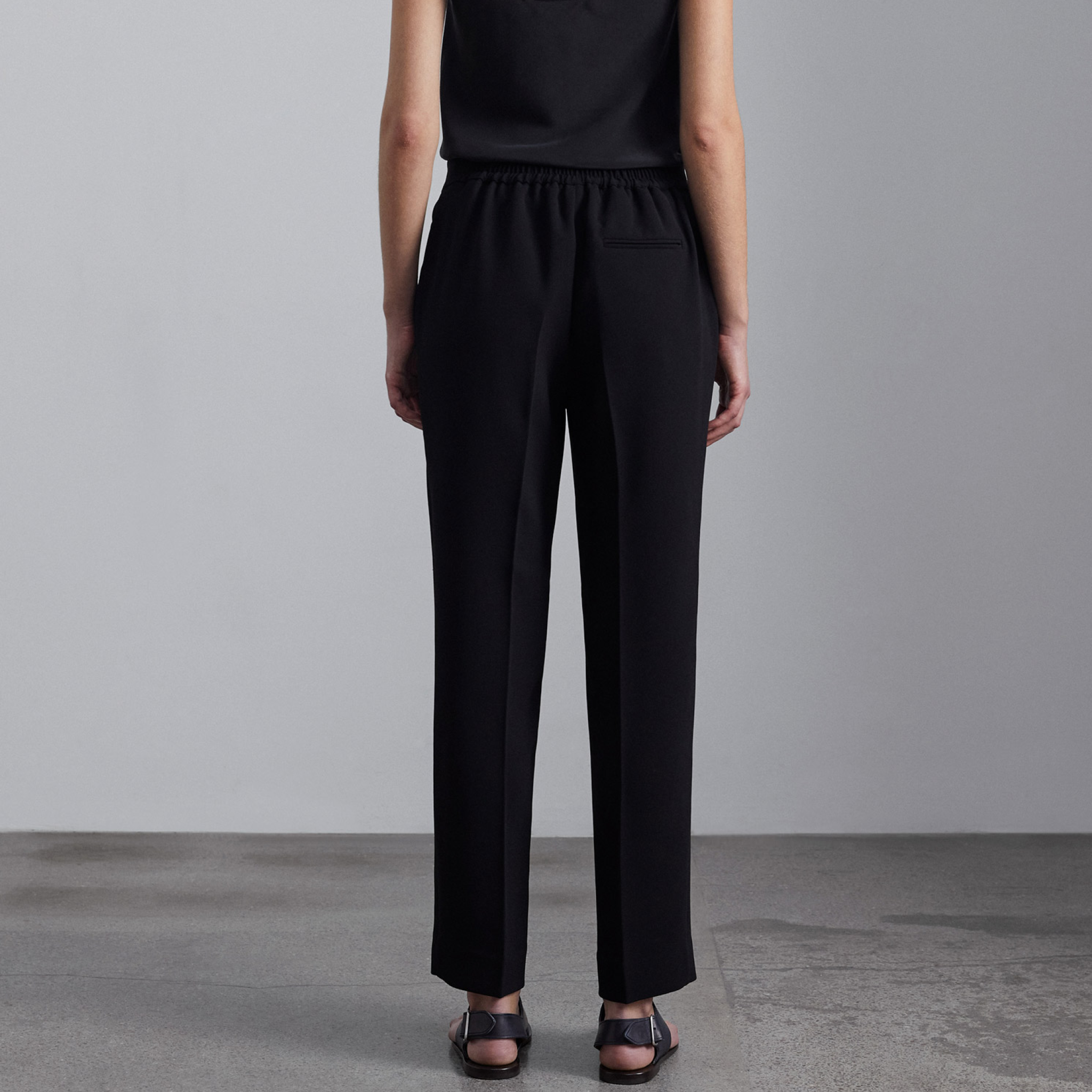 Phoenix Crepe Georgette Bukser, Sort