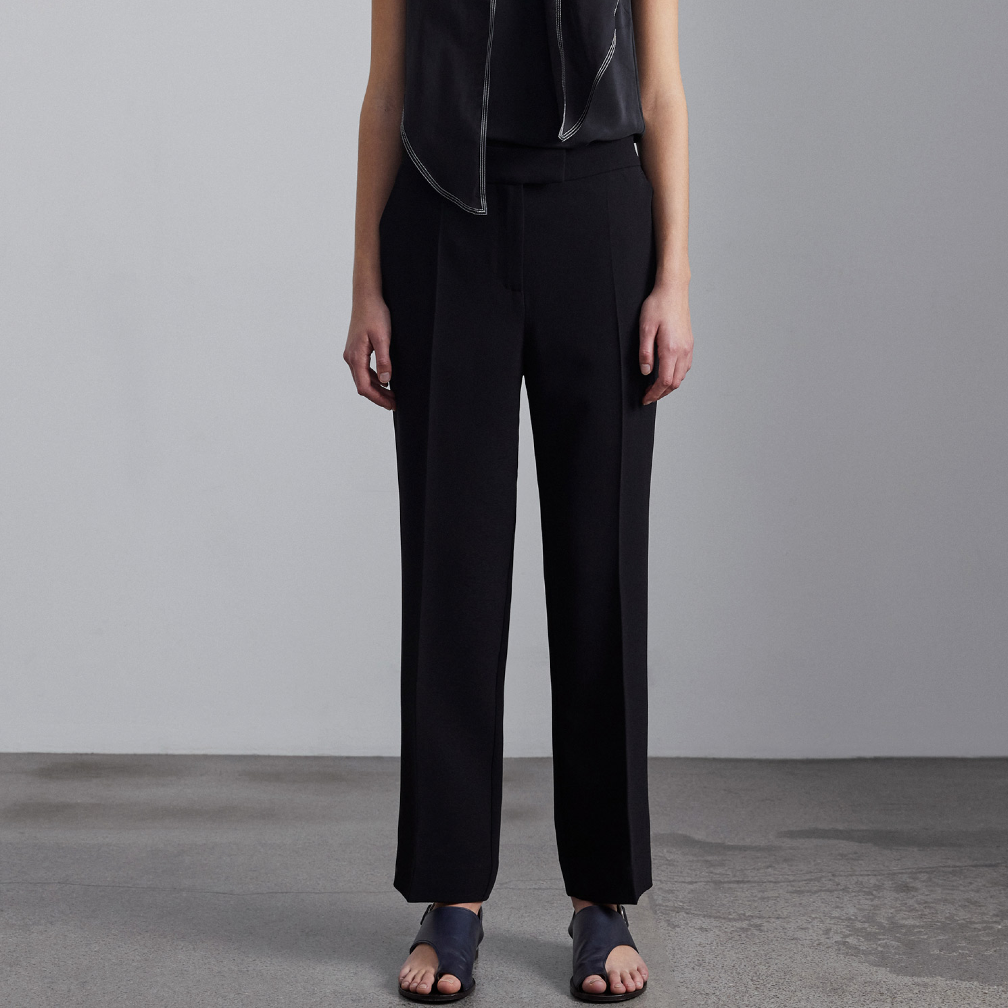 Phoenix Crepe Georgette Bukser, Sort