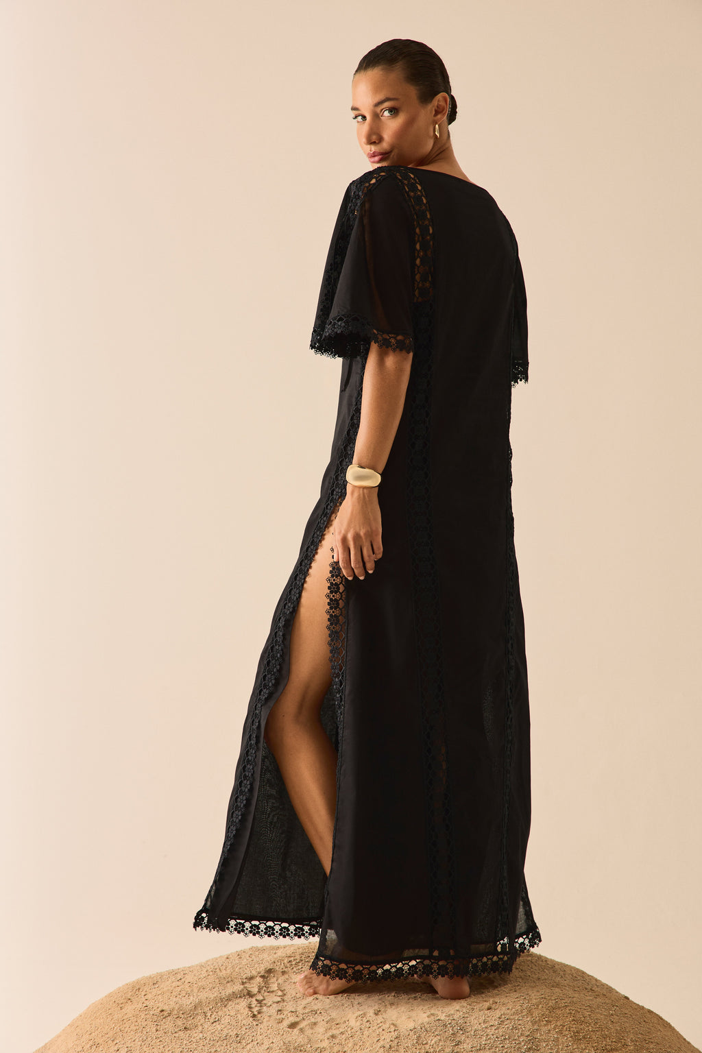 Saena Kaftan