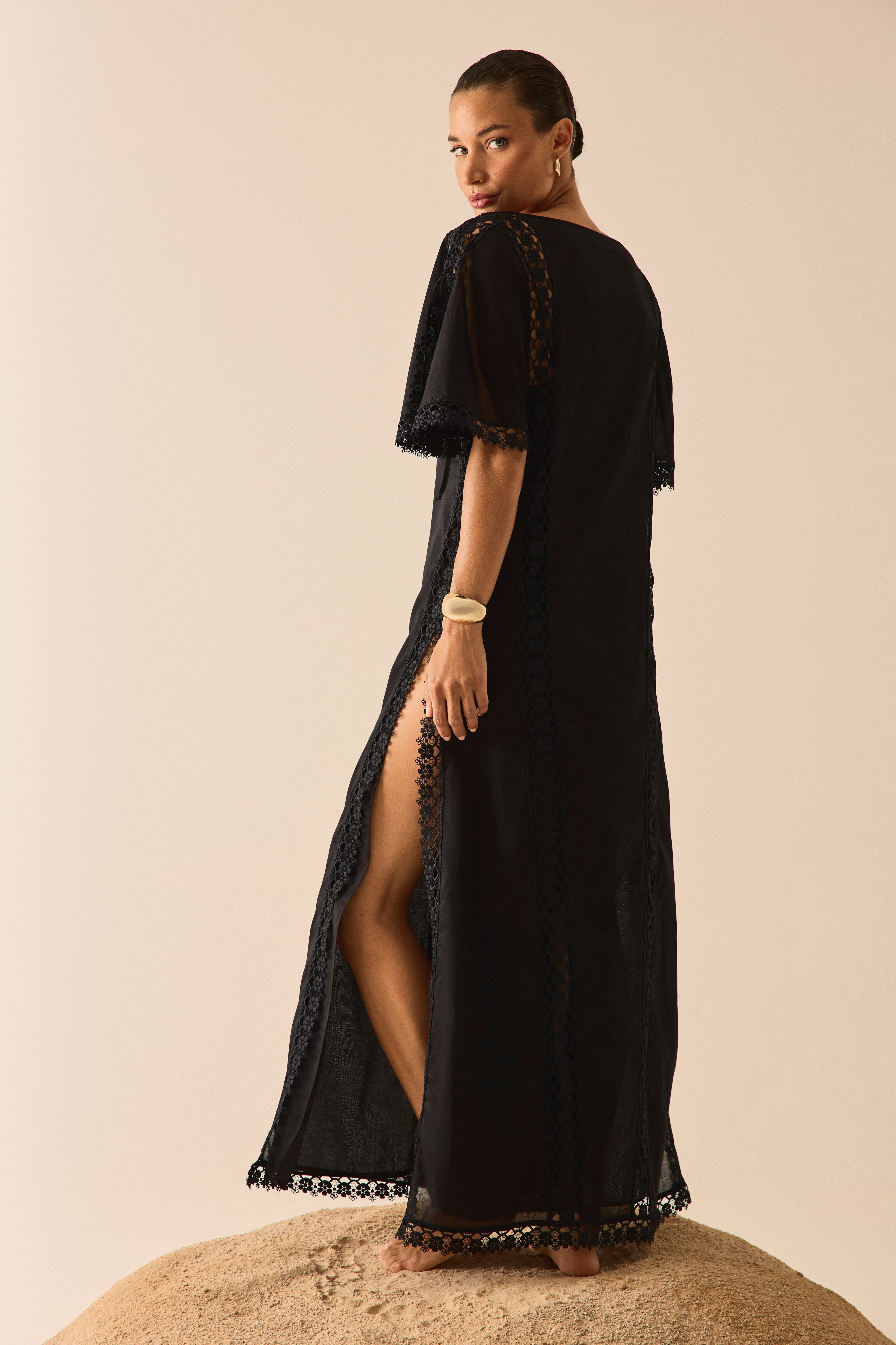Saena Kaftan