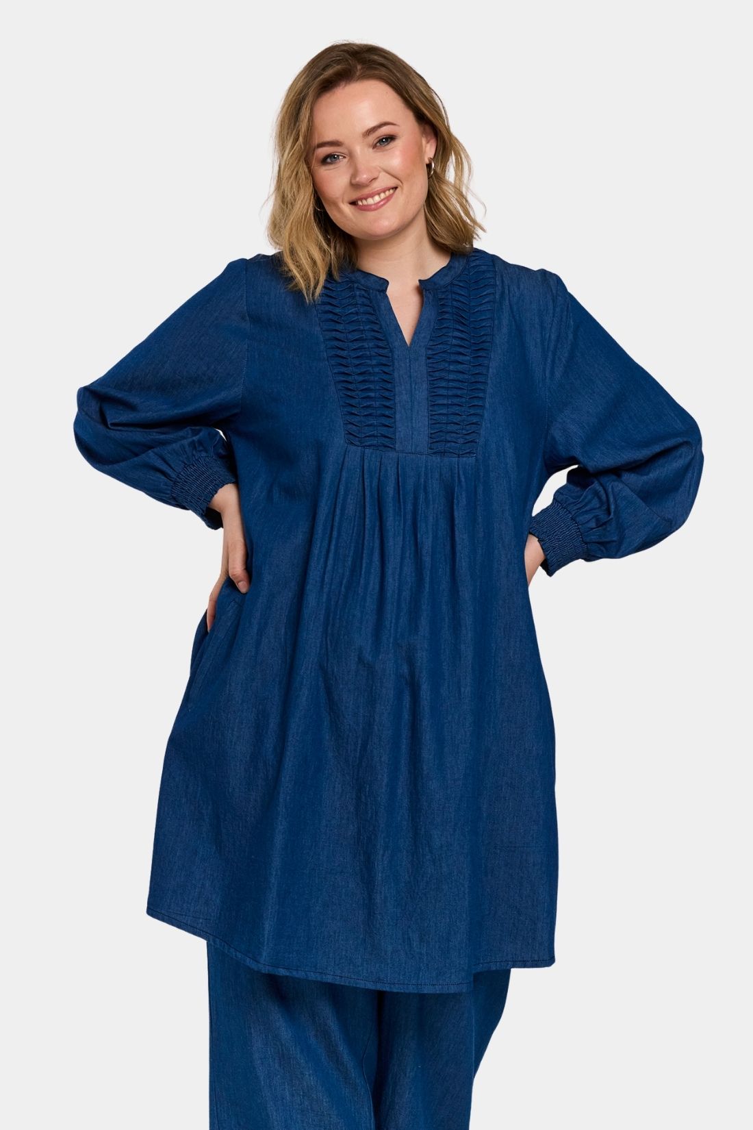 Emilia denim tunika fra Gozzip