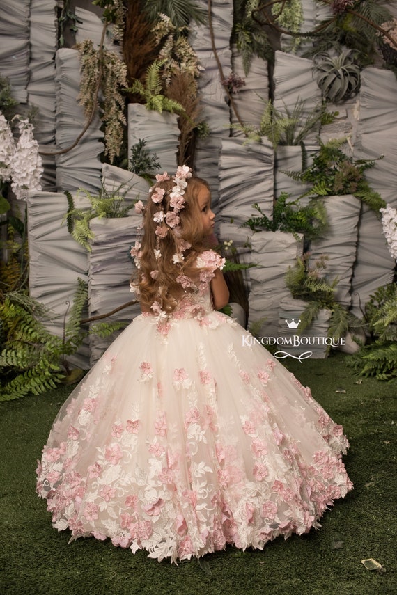 Ivory and blush pink lace tulle Fancy dress for special occasion bridesmaid party wedding pageant first communion photoshoot Christmas