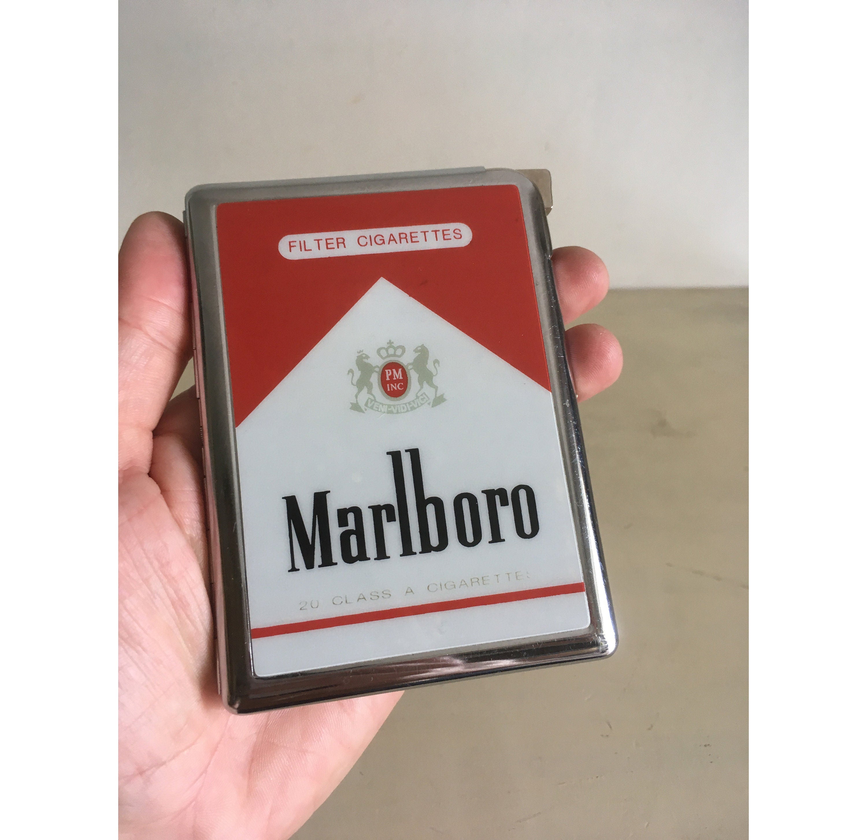 marlboro cigarette case Vintage Marlboro Metal Cigarette Holder With  Working Refillable Lighter. Collectible Stainless Steel Hinged Cigarettes  Case