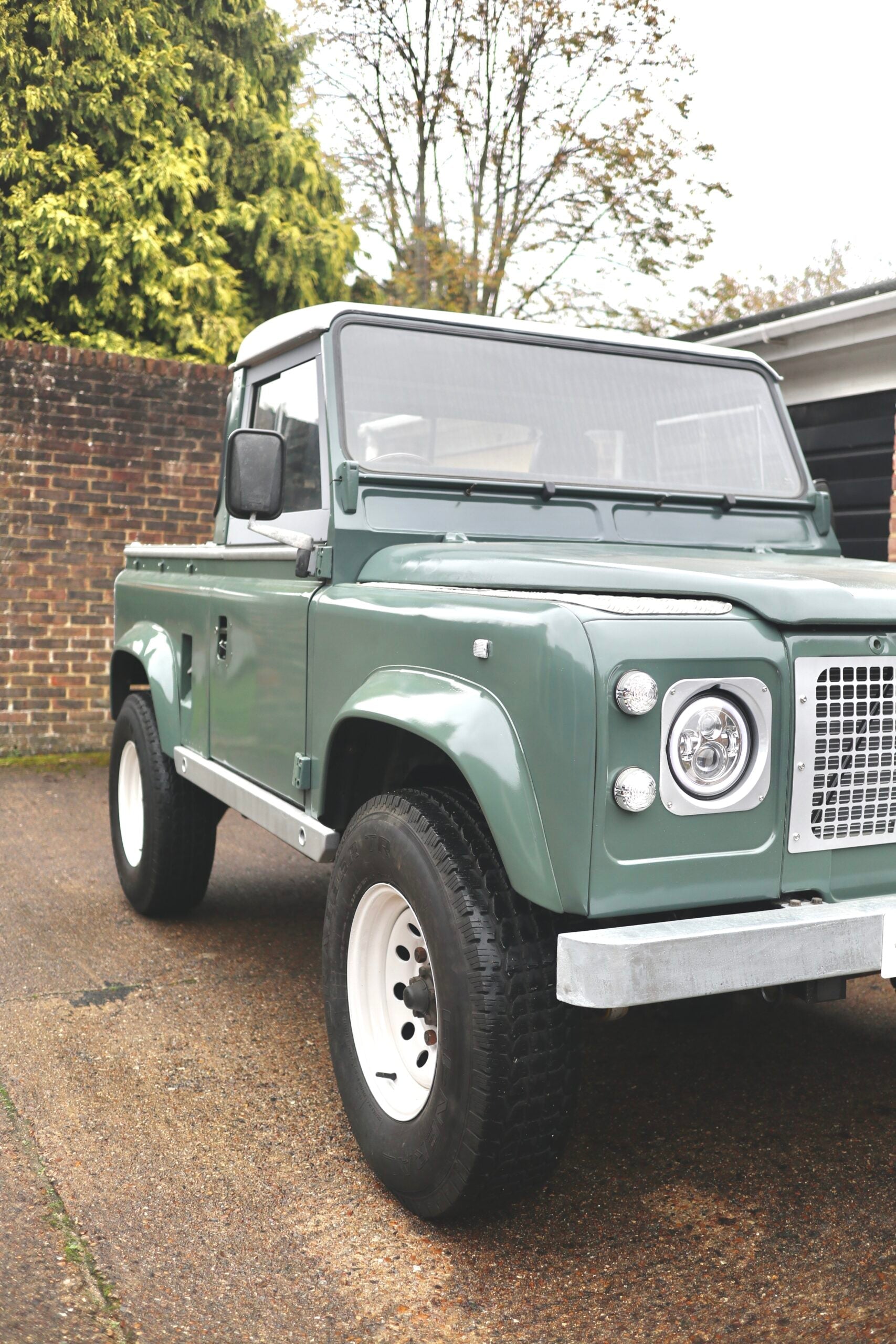 Land Rover Keswick Green LRC799 Gloss Aerosol 400ml