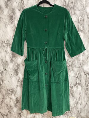 Vintage 60's Charmode Women’s Kelly Green Velvet 3/4 Sleeve Fit N Flare  Dress