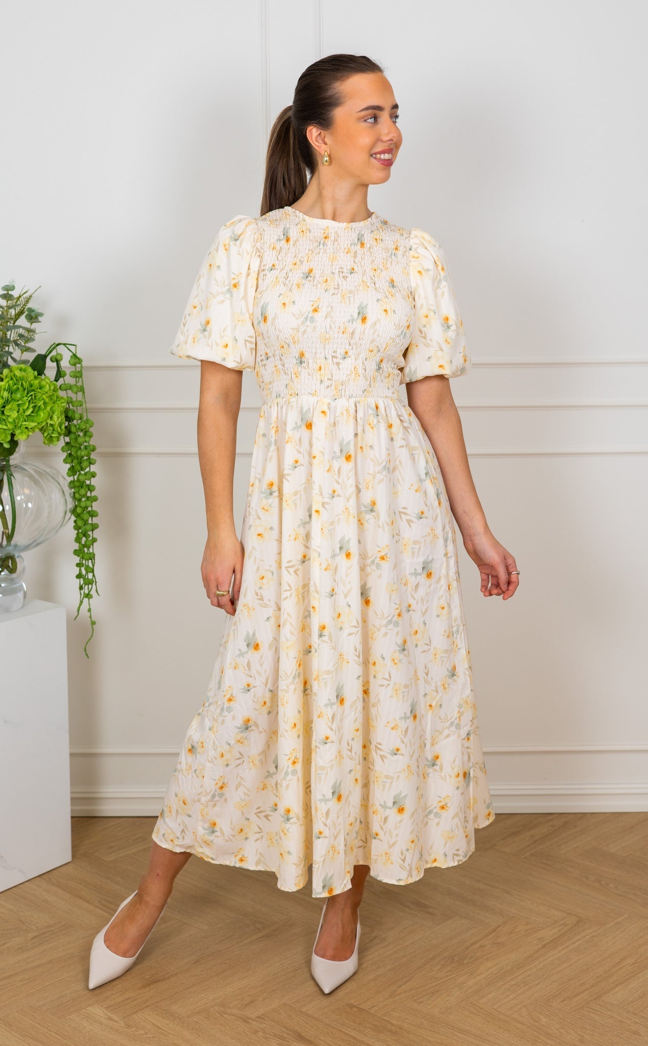 Tabita Dress Sand/Yellow | Kjoler | Smuk