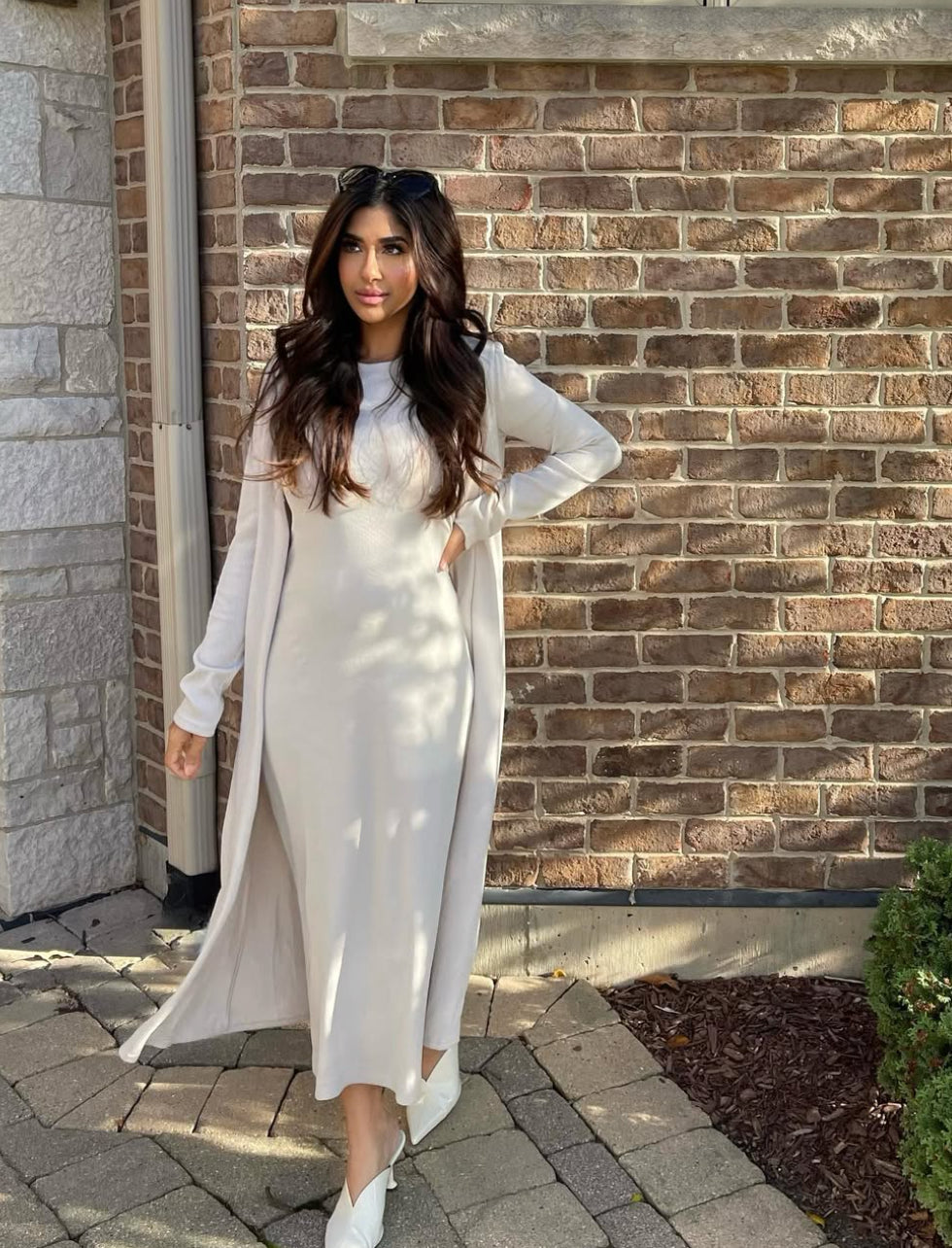 How to Wear a Cardigan Over Maxi, Midi & Slip Dresses — Autum Love